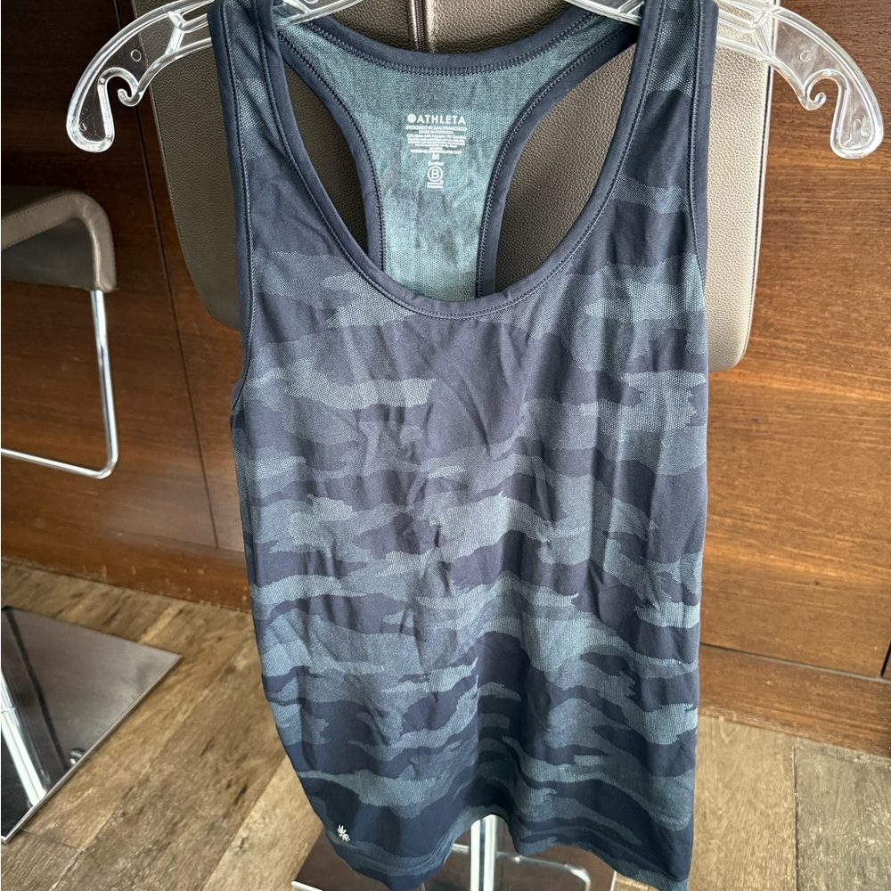 Athleta tank